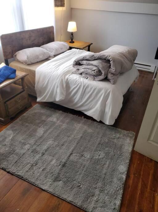 Comfortable Home Away From Home イースト・ハートフォード エクステリア 写真