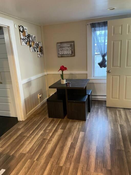 Comfortable Home Away From Home イースト・ハートフォード エクステリア 写真